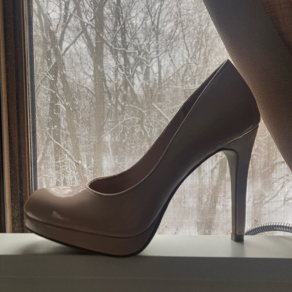 Nude pink heels